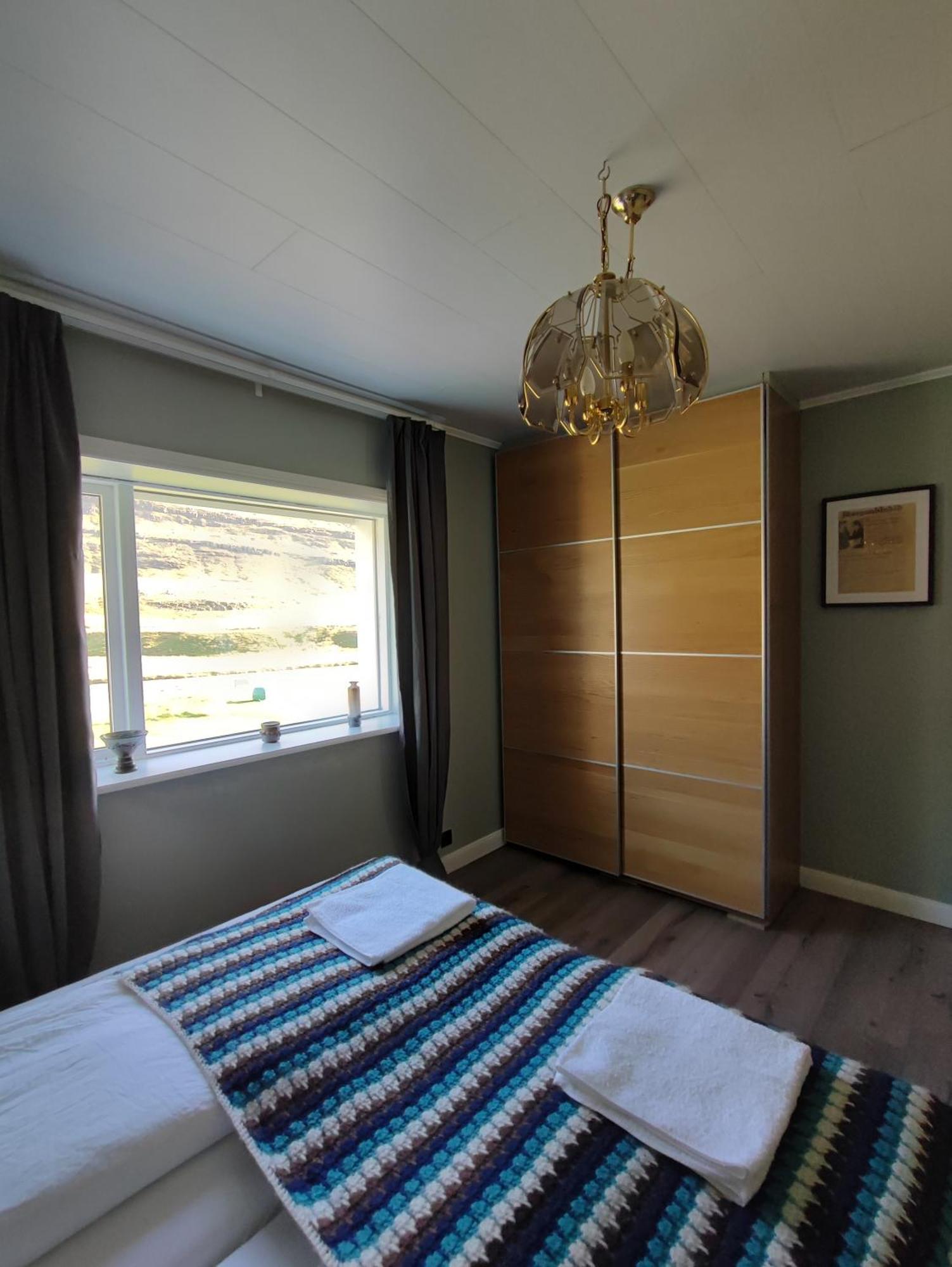 Holl Apartment Obyggthasetur Bagian luar foto