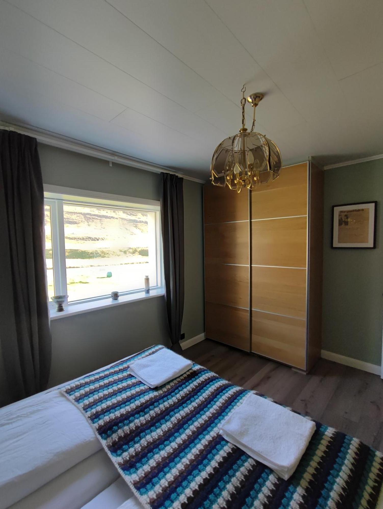 Holl Apartment Obyggthasetur Bagian luar foto